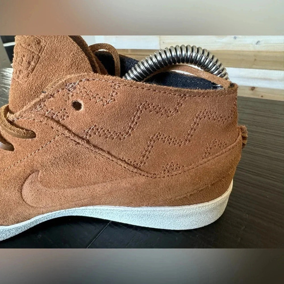 Size 6 - Nike Zoom Stefan Janoski Crafted SB Mid Light British Tan - Picture 6 of 7